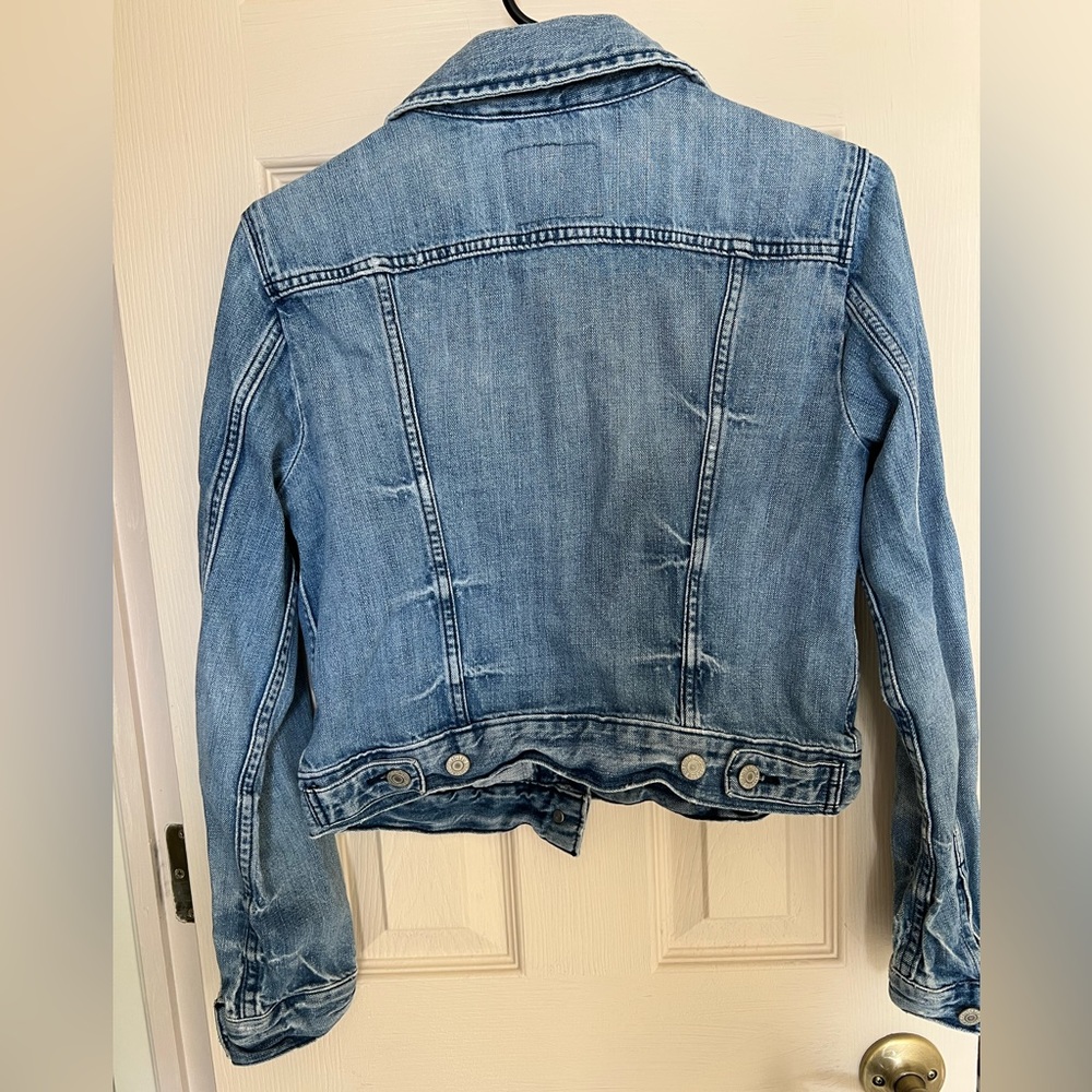 Authentic Levi’s Midlength Denim Jacket - image 4